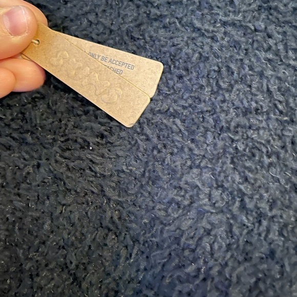 SKIMS Cozy Knit Cropped Pullover Black - Picture 7 of 12